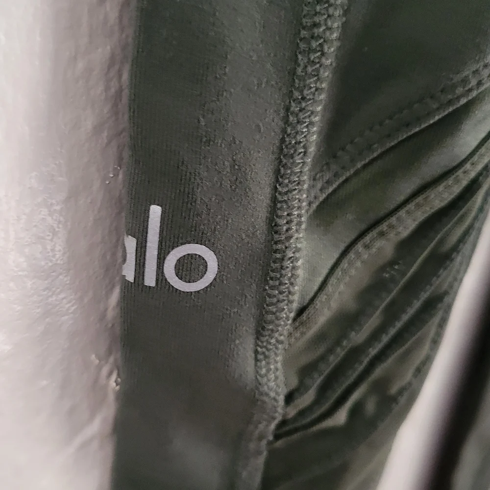 Alo Yoga Moto Legging Size Medium
